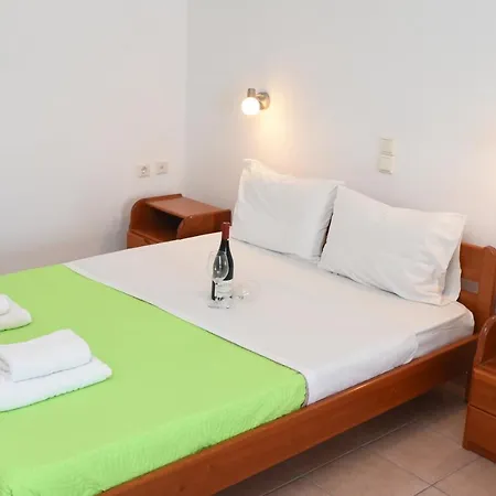 Vangelis Apartament *