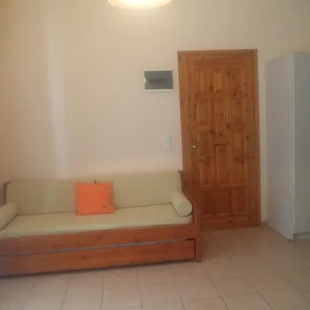 Vangelis Apartament *